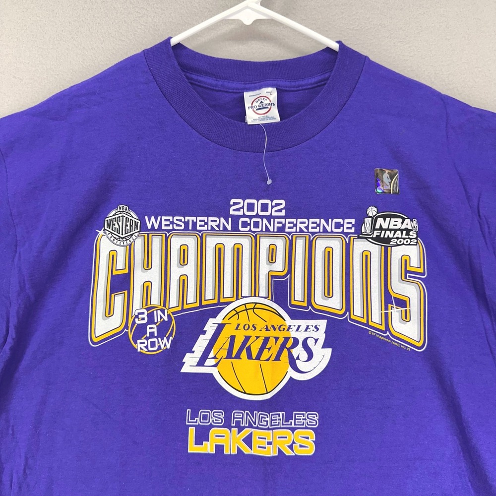 Vintage 2002 Lakers NBA Champions T-Shirt Large Purple 3-Peat USA Y2K‎ Kobe Shaq